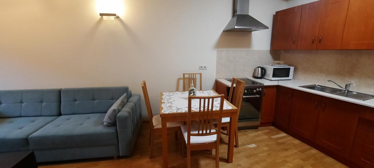 Angel City Apartments Cracovie Extérieur photo