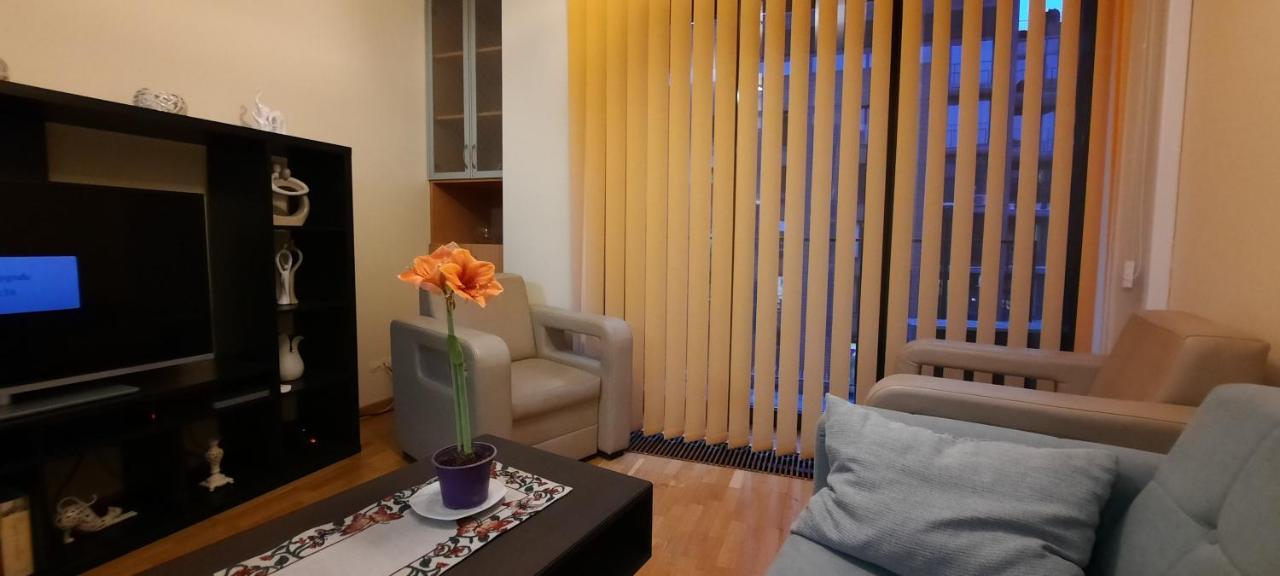 Angel City Apartments Cracovie Extérieur photo
